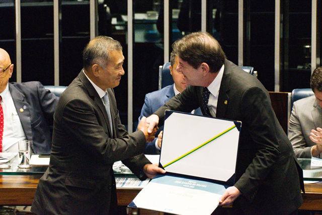 장세주 동국제강 회장이 브라질 상원의원회가 수여하는 ´조제 에미리우 지 모랑이스 훈장´을 받았다.