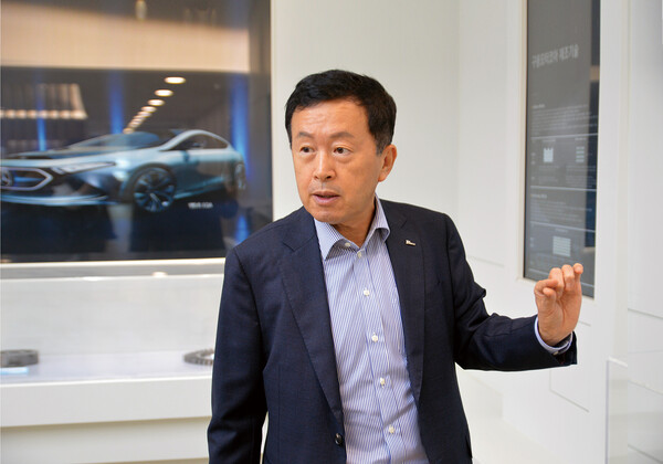 포스코모빌리티솔루션 김학연 대표는 “무조건 물량을 확대하는 것이 아니라 수익성 위주의 수주를 바탕으로 안정적인 경영을 해 나간다는 계획이다“라고 밝혔다.