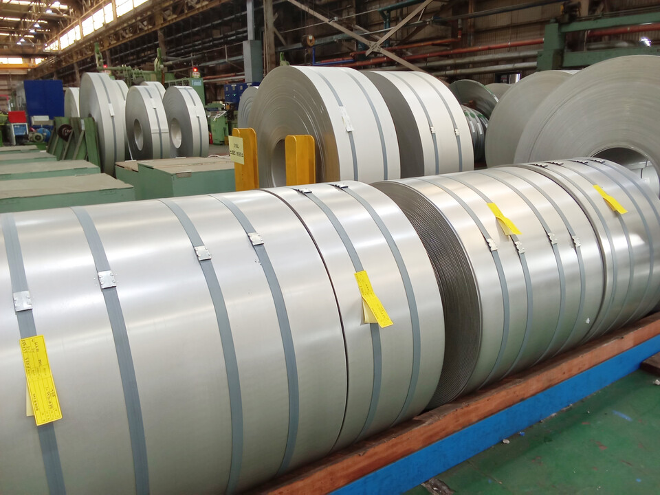 ◇슬리터로 절단 가공된 STS 원소재(1)