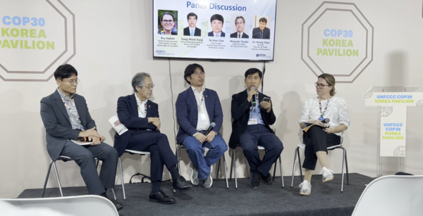 ◇한국철강협회는 11월 17일(현지시간) 브라질 벨렝에서 열린 COP30 한국관에서 '탄소저감강재의 프리미엄 시장 조성을 위한 글로벌 정책과 리더십'을 주제로 세미나를 개최했다.