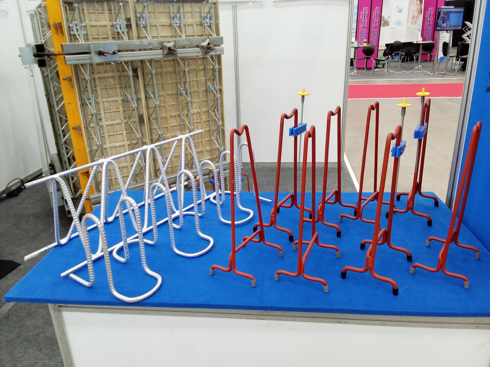 삼광선재의 '트러스 스터드' 샘플